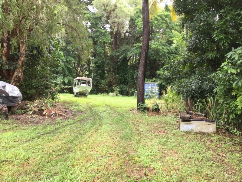 39 Batt Street, Clifton Beach QLD 4879