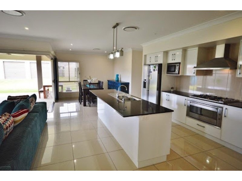10 Mooney Court, Marian QLD 4753
