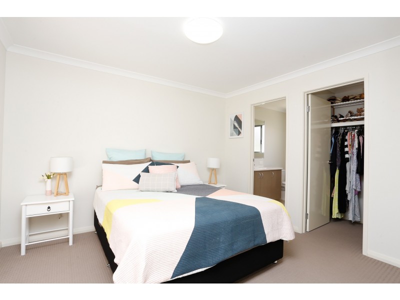422B Berwick Street, St James WA 6102