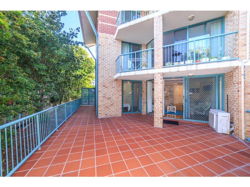 5/45 Pohlman Street, Southport QLD 4215