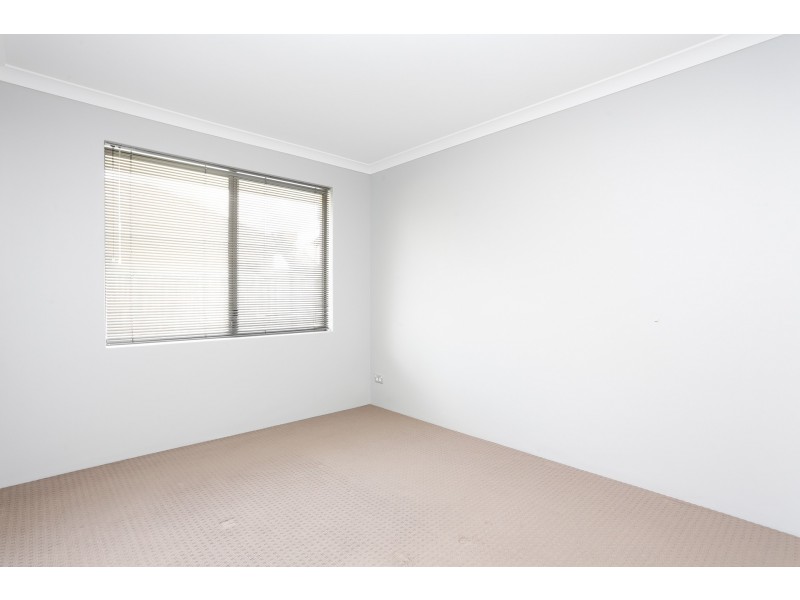 4 Fulbrooke Loop, Canning Vale WA 6155