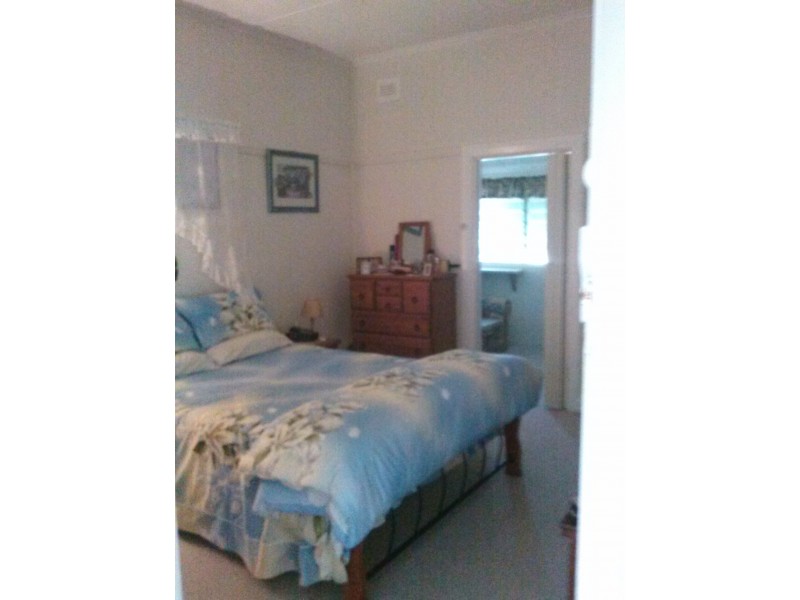 18 Rose Street, Quirindi NSW 2343