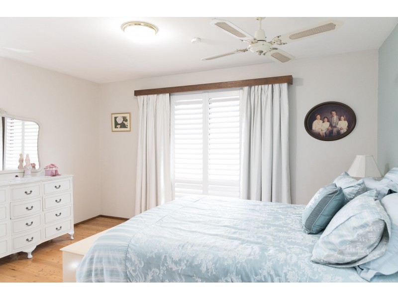 27 Walker Road, Wyoming NSW 2250