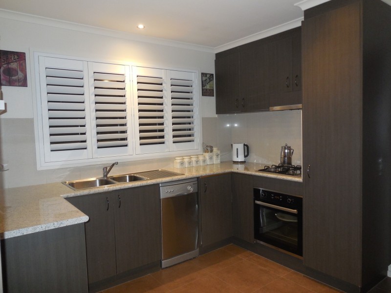 2/7 Caleb Close, Golden Square VIC 3555