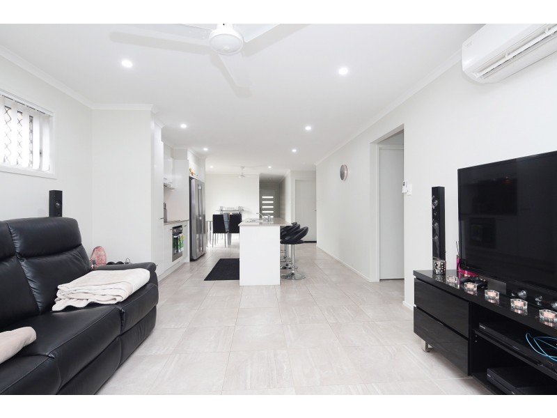 249 Cedar Road, Redbank Plains QLD 4301