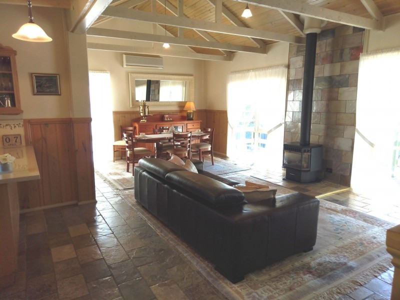 2A Pascoe Road, Boronia VIC 3155