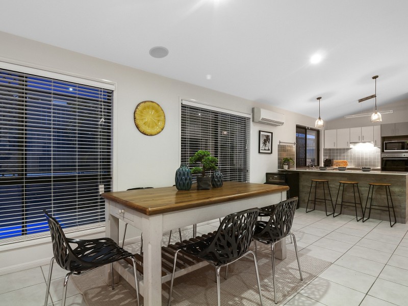 12 Summerlea Crescent, Ormeau QLD 4208
