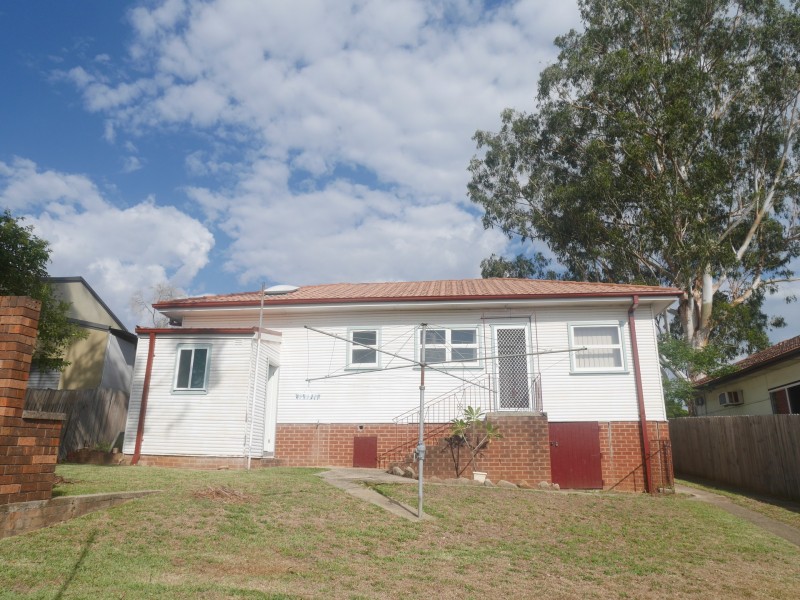 29 Highlands Cres, Blacktown NSW 2148