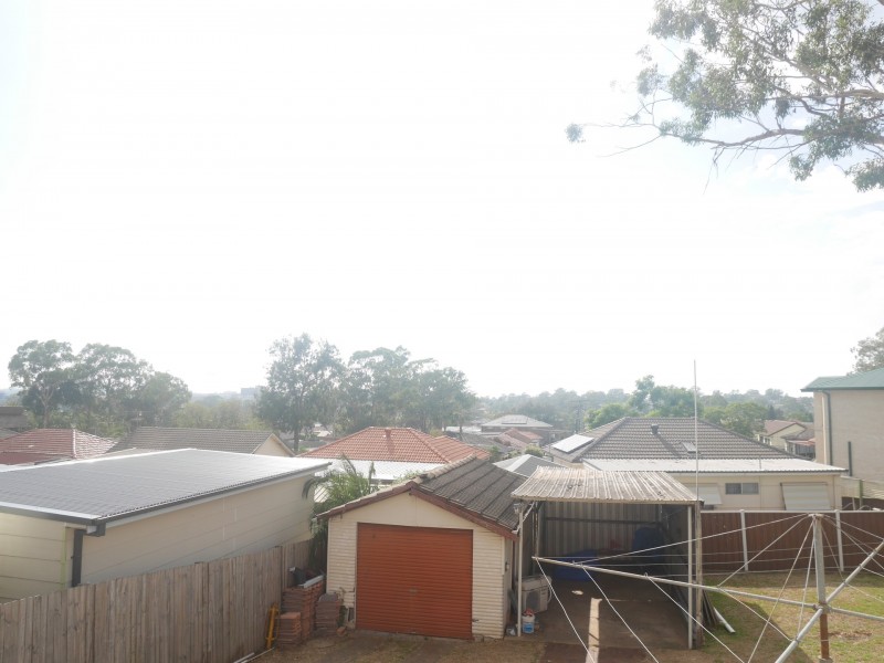 29 Highlands Cres, Blacktown NSW 2148