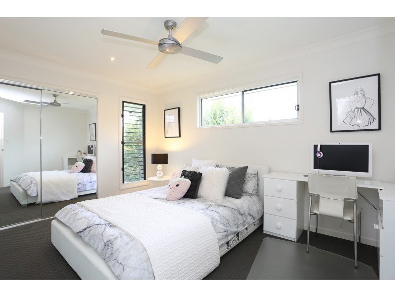35 Yarabah Crescent, Shailer Park QLD 4128