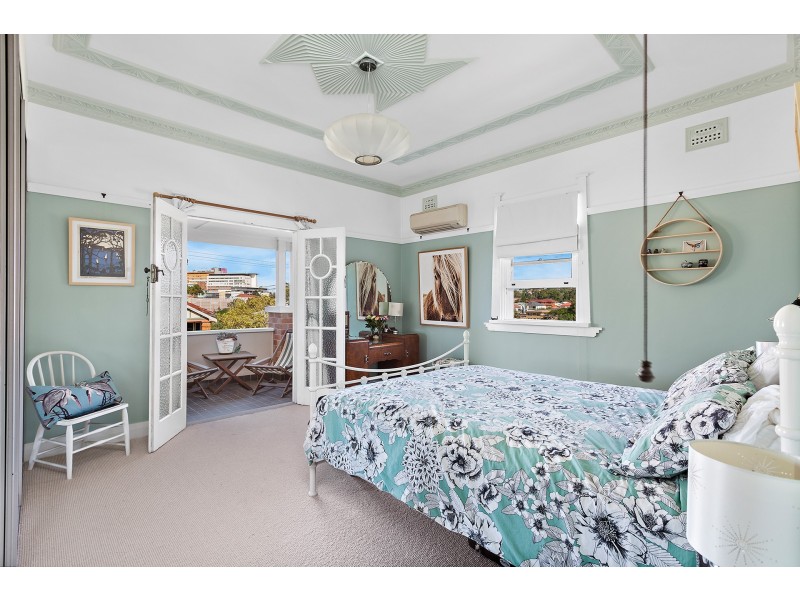 32 Rosemont Street, West Wollongong NSW 2500