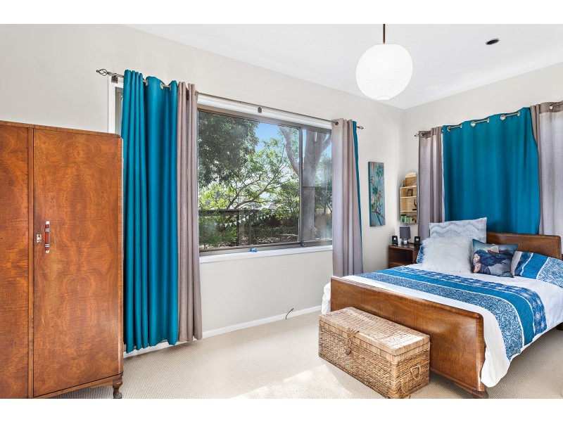 32 Rosemont Street, West Wollongong NSW 2500