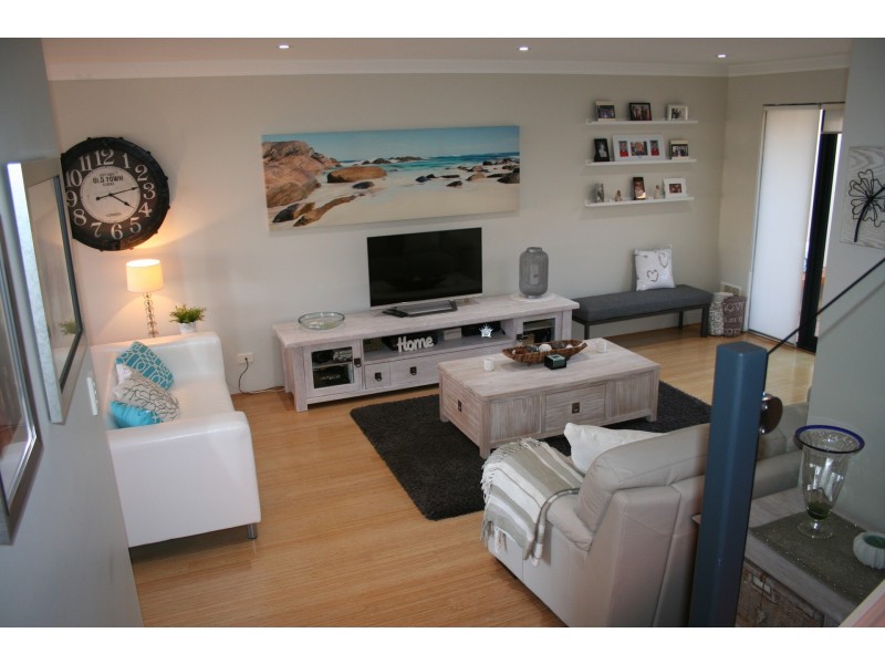 20/69 Westview Parade, Wannanup WA 6210