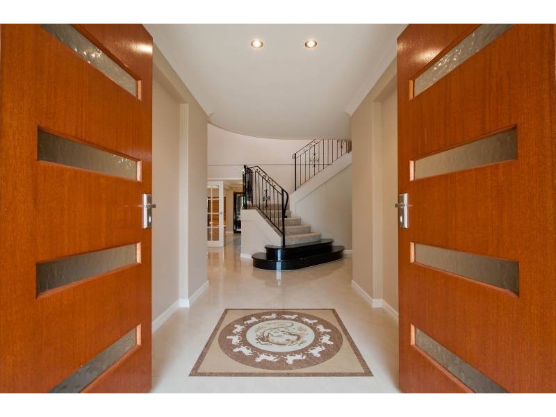 39 Stonewall Circuit, Landsdale WA 6065