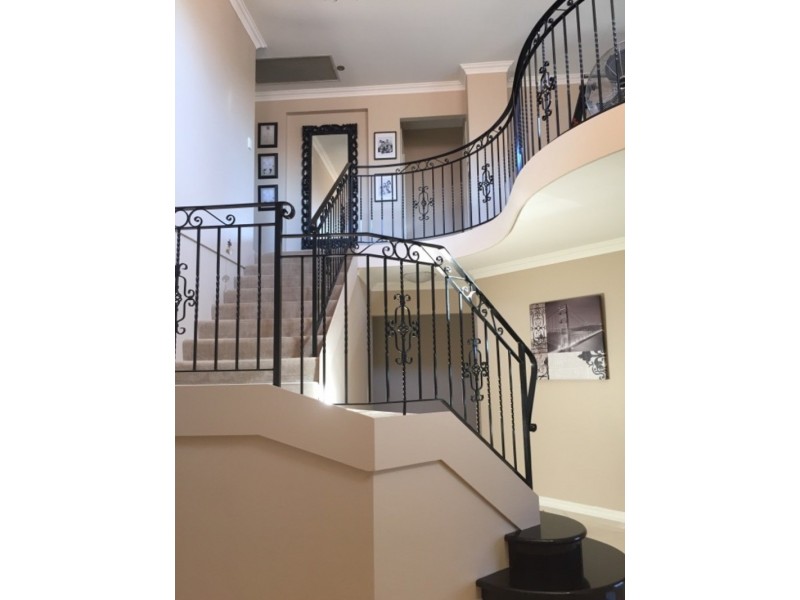 39 Stonewall Circuit, Landsdale WA 6065