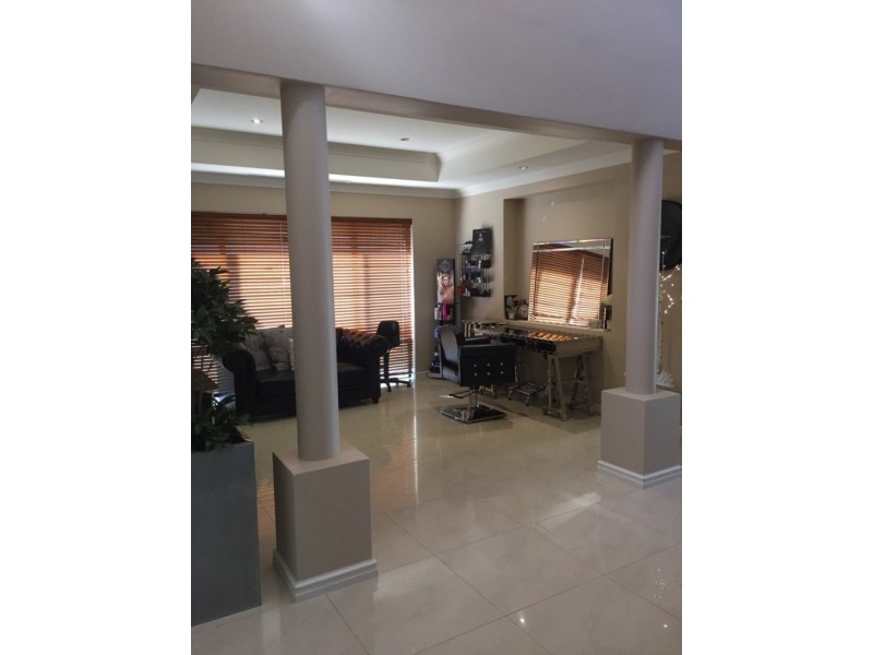 39 Stonewall Circuit, Landsdale WA 6065