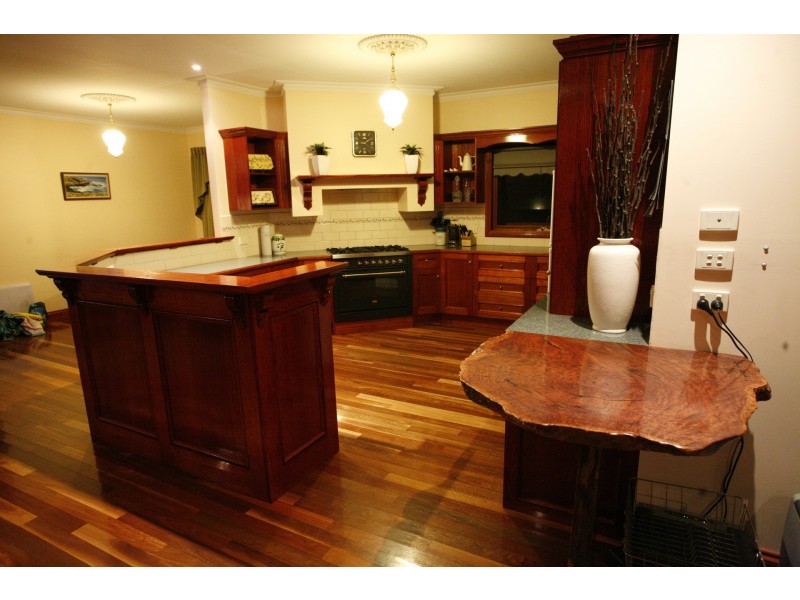 1237 Banksdale rd, Hansonville VIC 3675