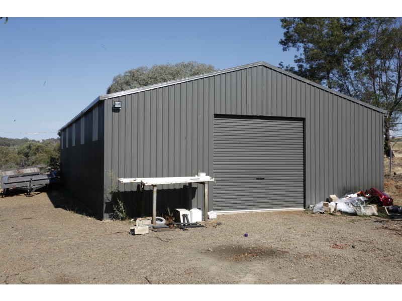 1237 Banksdale rd, Hansonville VIC 3675