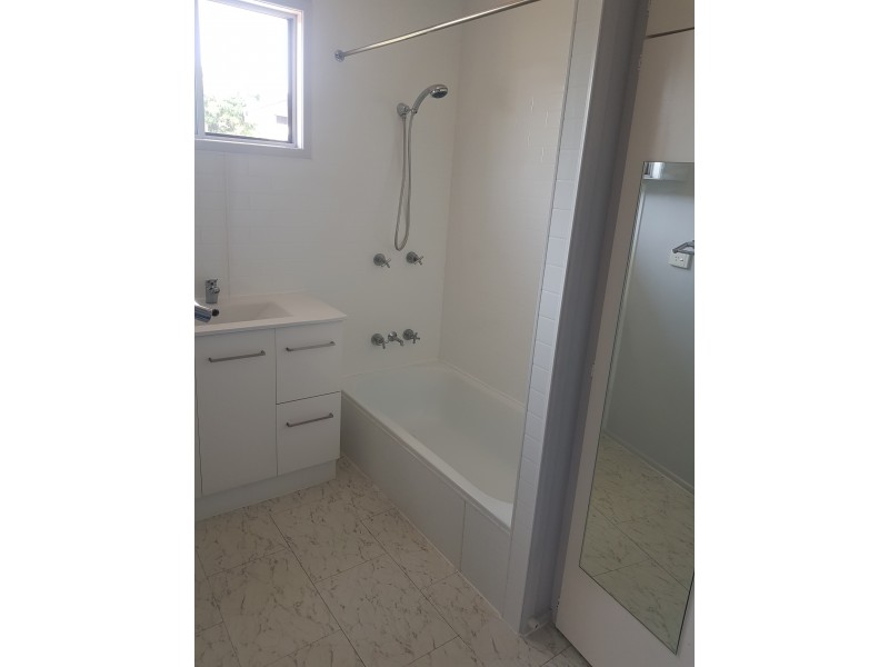 8 Clarke Street, Eton QLD 4741