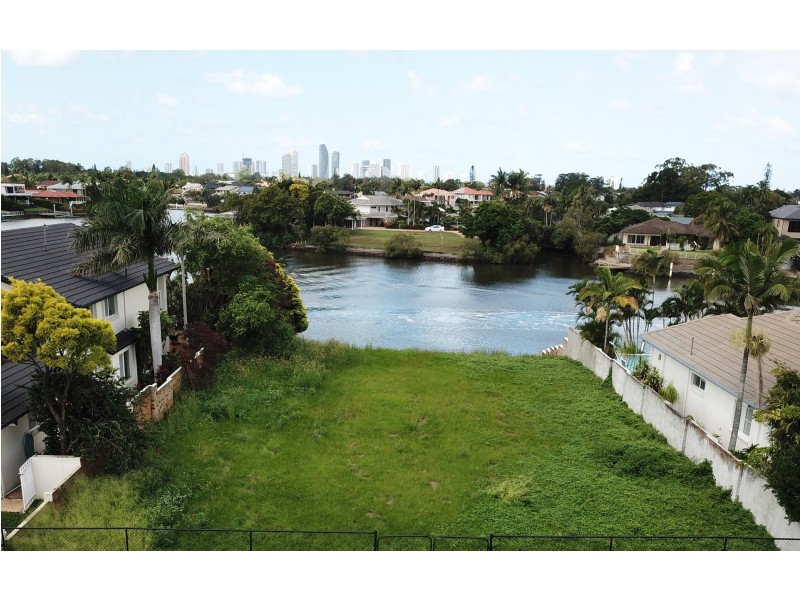 116 Edinburgh Road, Benowa QLD 4217