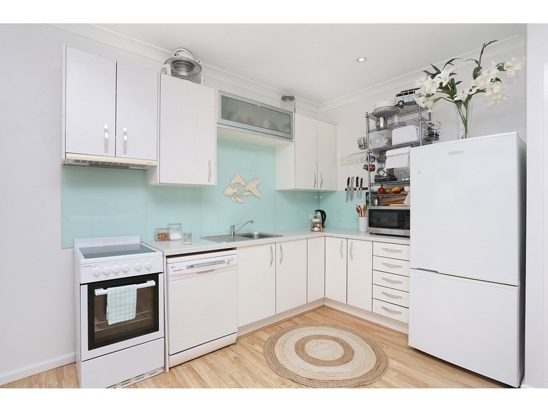 2/5 Albert Street, Bellambi NSW 2518