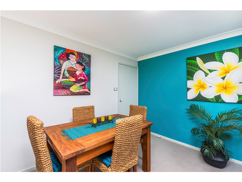 6 Creighton Drive, Medowie NSW 2318