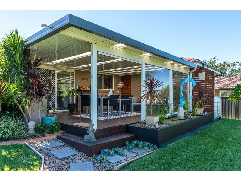 6 Creighton Drive, Medowie NSW 2318