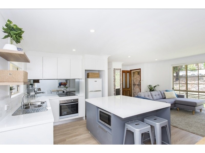 34 Advance Drive, Woodrising NSW 2284