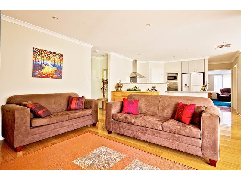 74A Leslie Street, Dudley Park WA 6210