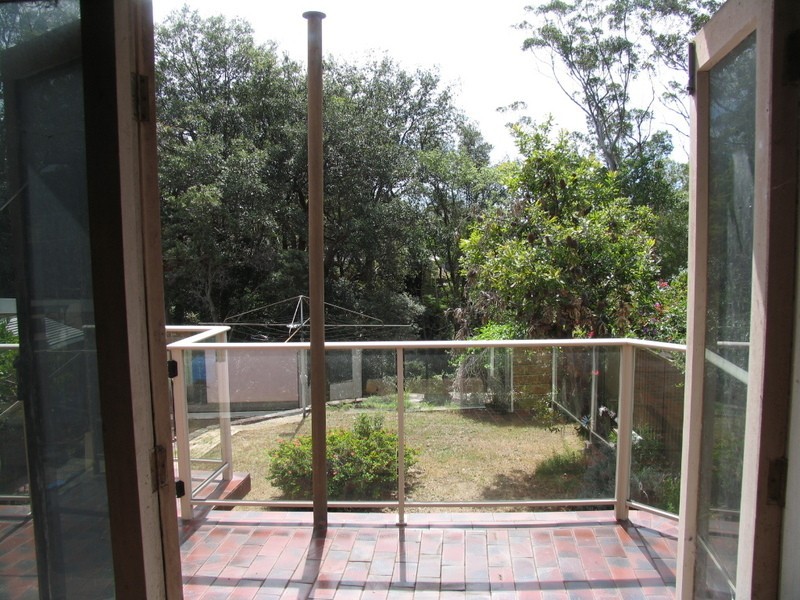 95 Waratah Street, Kirrawee NSW 2232