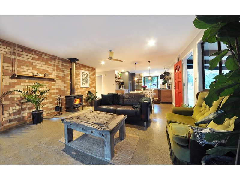 38 Kinabalu drive, Tamborine Mountain QLD 4272