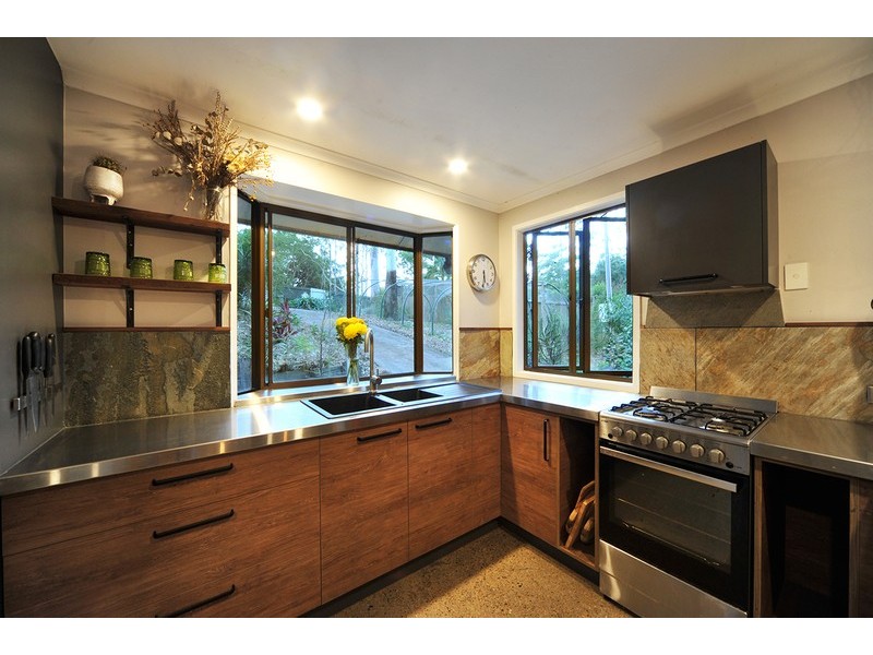 38 Kinabalu drive, Tamborine Mountain QLD 4272