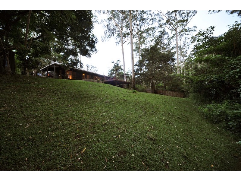 38 Kinabalu drive, Tamborine Mountain QLD 4272