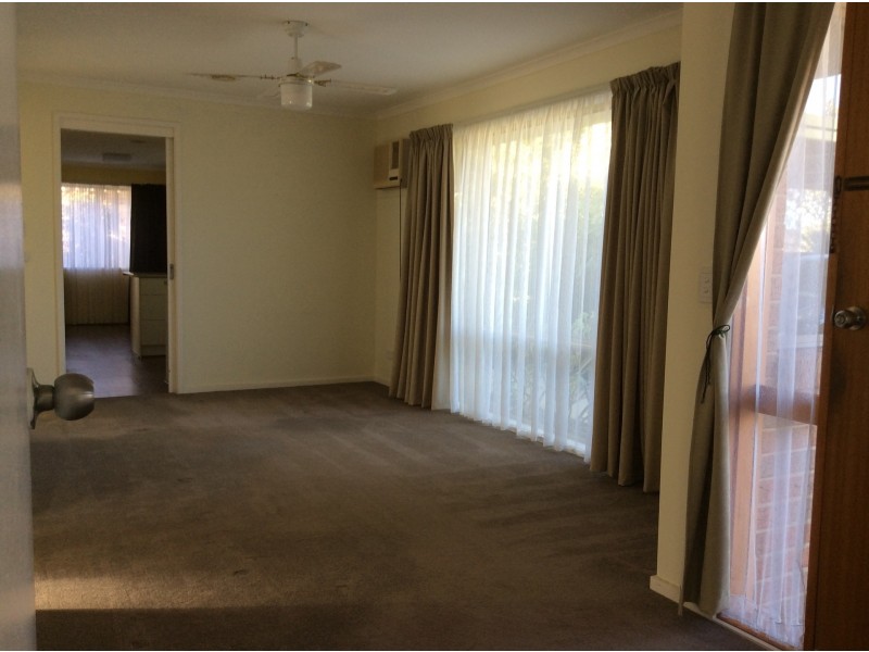 6 Merlebah Court, Hastings VIC 3915