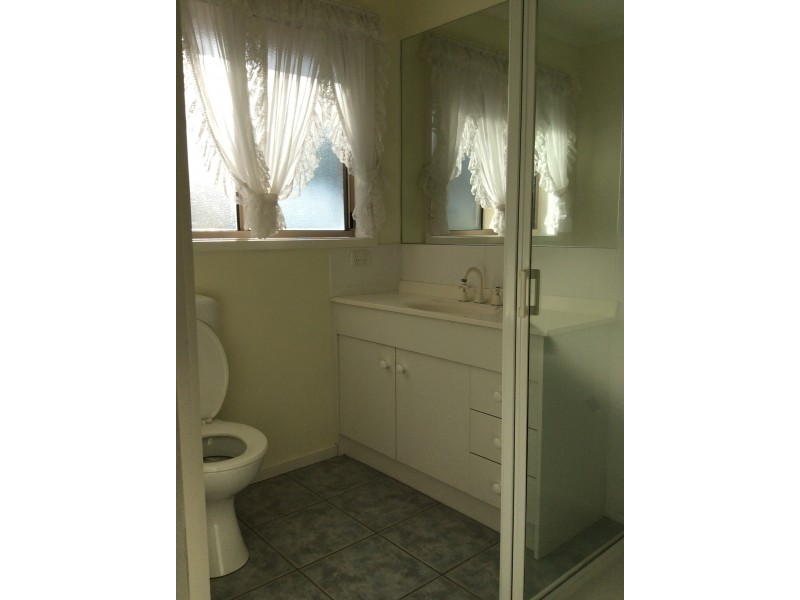 6 Merlebah Court, Hastings VIC 3915