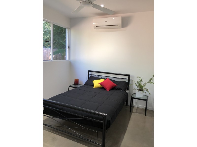 15 Toll Gate Road, Oak Beach QLD 4877