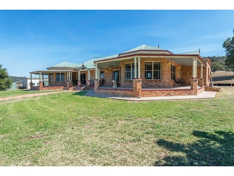 213 Kamilaroi Road, Gunnedah NSW 2380