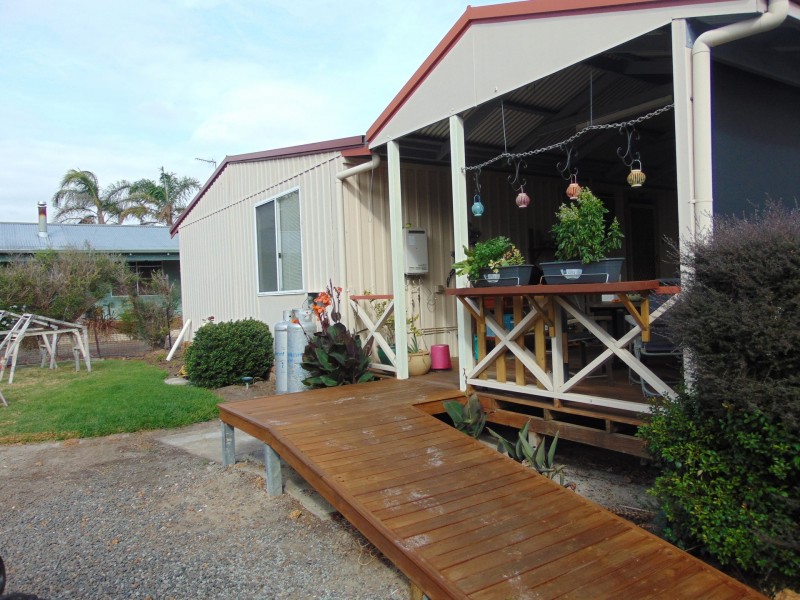 58 Williamson Avenue, Narrikup WA 6326