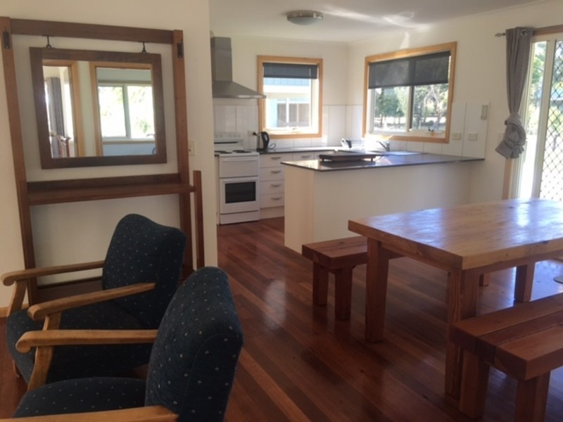 8 Sailors Retreat, Marlo VIC 3888