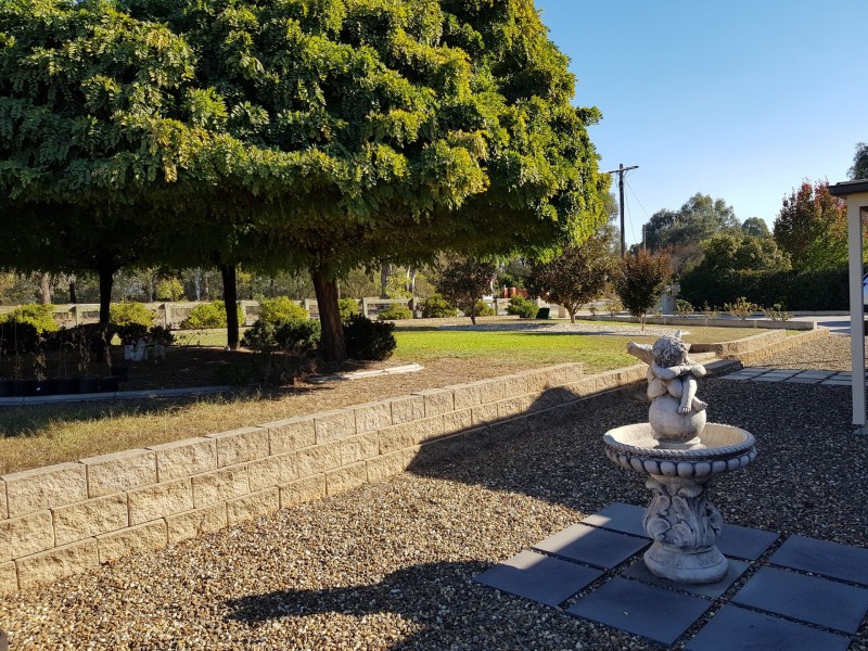 15 Kimball Court, Thurgoona NSW 2640