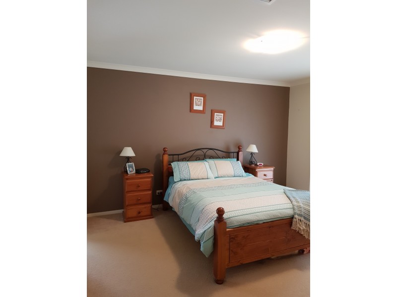 15 Kimball Court, Thurgoona NSW 2640