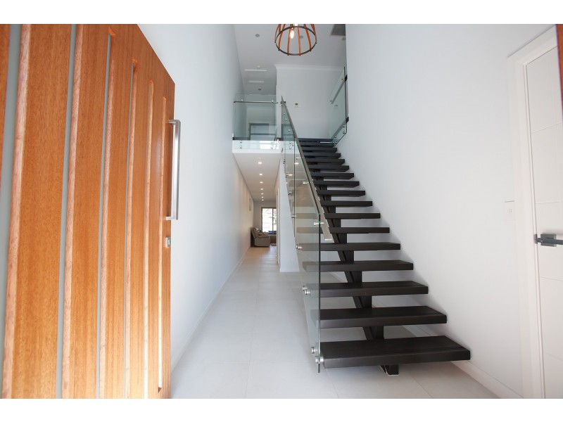 9A Ogilvie Street, East Hills NSW 2213