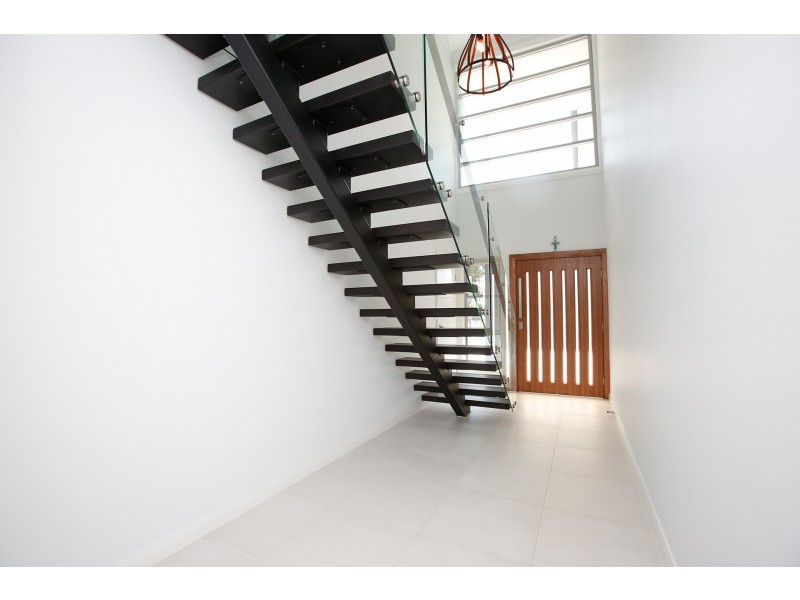 9A Ogilvie Street, East Hills NSW 2213