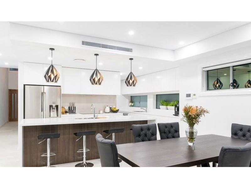 9A Ogilvie Street, East Hills NSW 2213