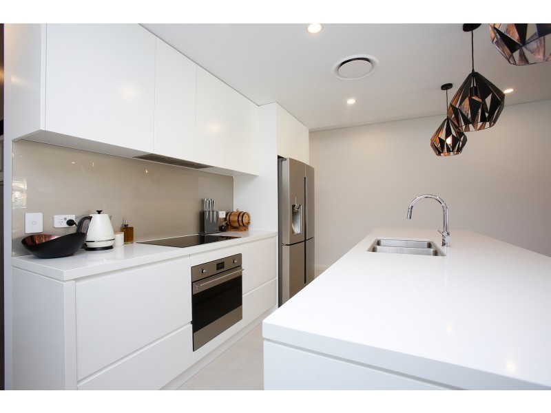 9A Ogilvie Street, East Hills NSW 2213