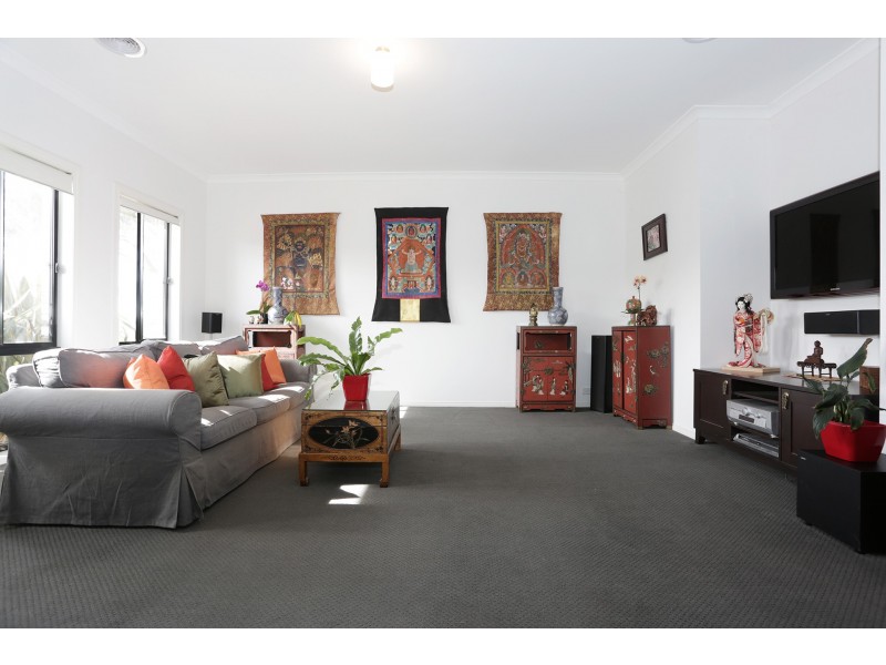 19 Muir Court, Romsey VIC 3434