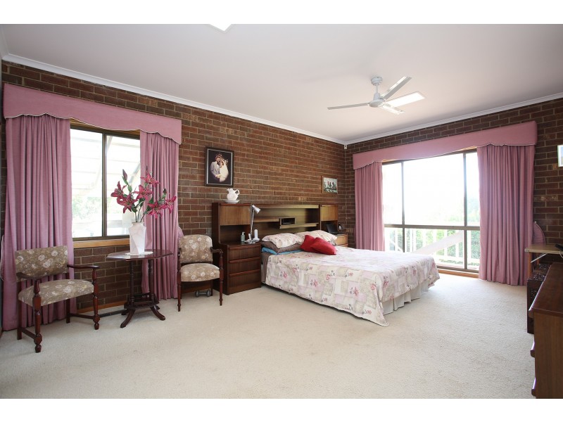 80 Major Crescent, Lysterfield VIC 3156