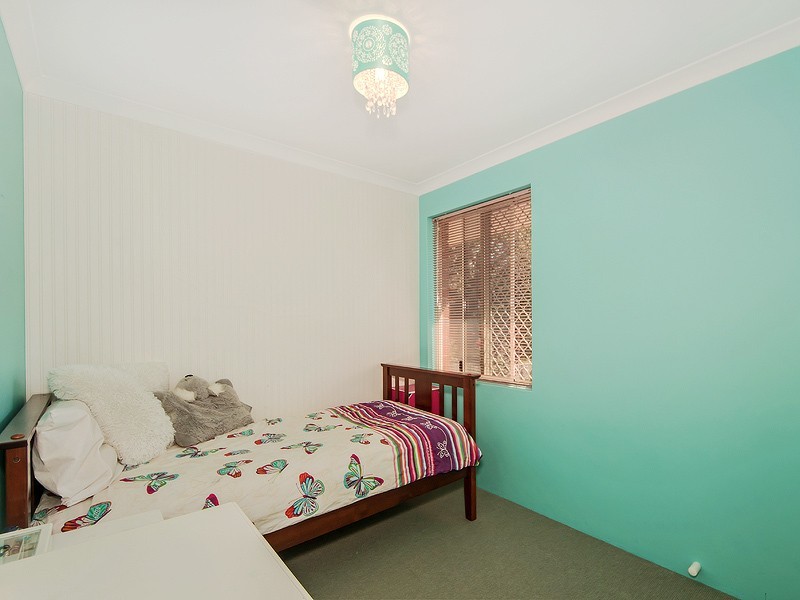 8 Bradshaw Road, Byford WA 6122