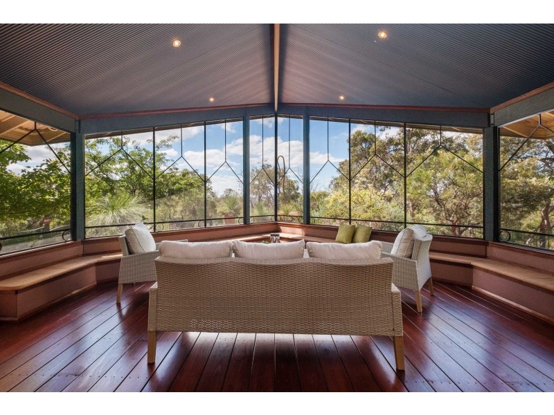 18 Cockatoo Ridge, Joondalup WA 6027