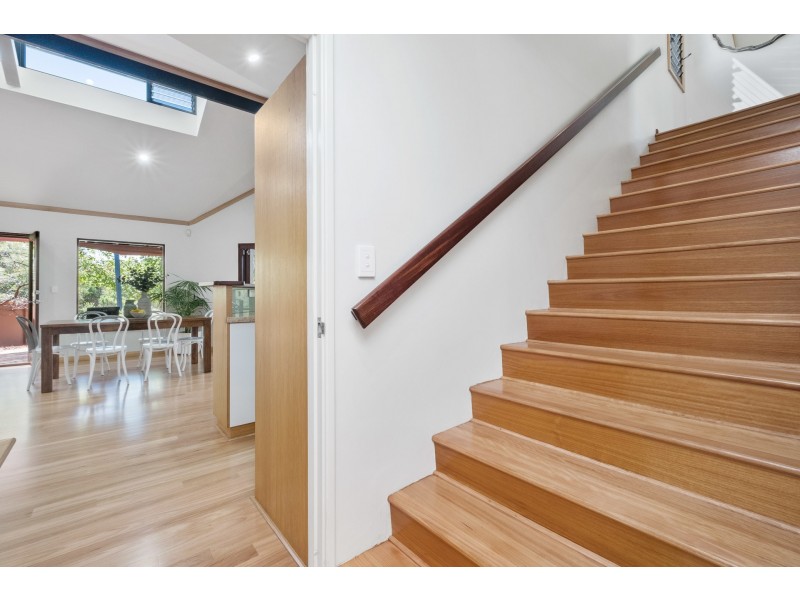 18 Cockatoo Ridge, Joondalup WA 6027